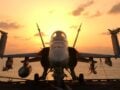 Εκτινάχθηκε από F-18 που συνετρίβη και μετά περπατούσε με το κινητό στο χέρι (Vid)