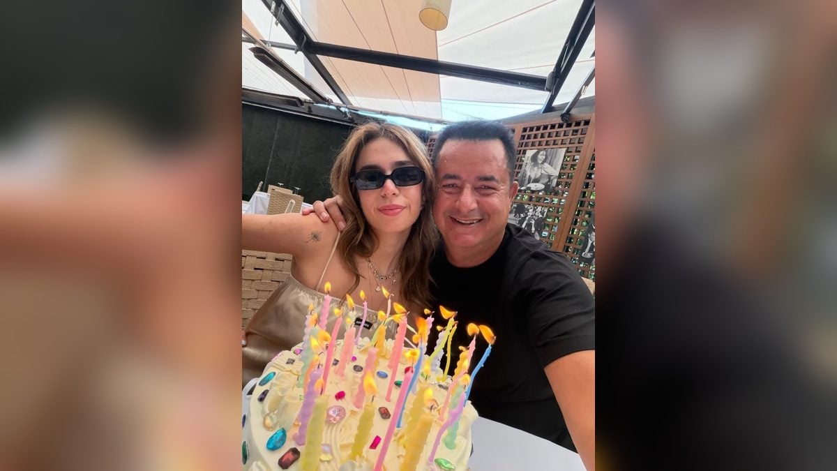 Ατζούν Ιλιτζαλί: Δημόσια εξομολόγηση στην κόρη του για τα γενέθλιά της – «Έκανες τον πατέρα σου…» (φωτογραφίες)