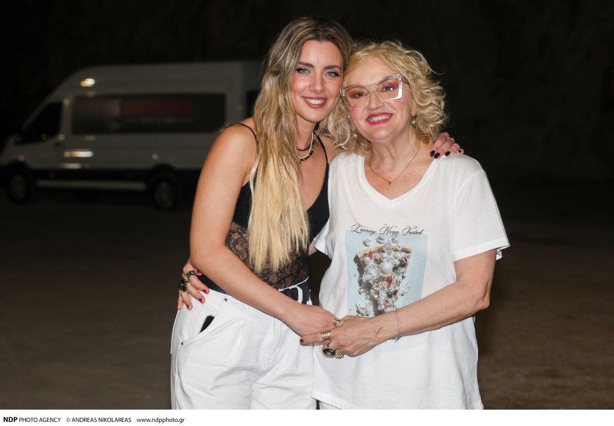 υρώ Μανέ κόρη