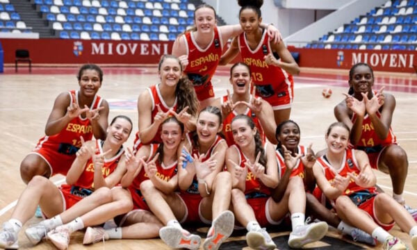 Κορασίδες Ισπανίας ισοπέδωσαν 128-13 τη Βουλγαρία στο Eurobasket U16