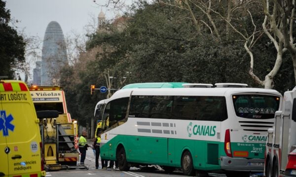 Νίγηρας: Τουλάχιστον 22 νεκροί από σύγκρουση λεωφορείων