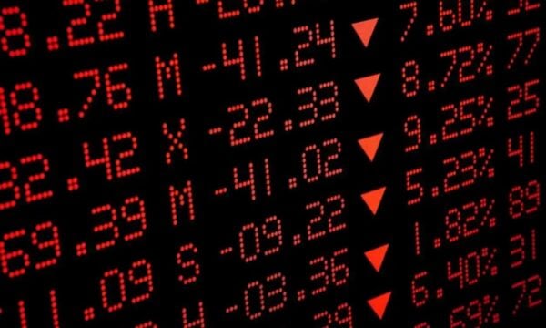 Χρηματιστήρια: Συνεδρίαση με απώλειες στην Αθήνα και πτώση στις ευρωαγορές