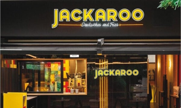 Jackaroo: Οι επιδόσεις του δικτύου που εξαγόρασε η Evergood για 10 εκατ. ευρώ και τα νέα concept