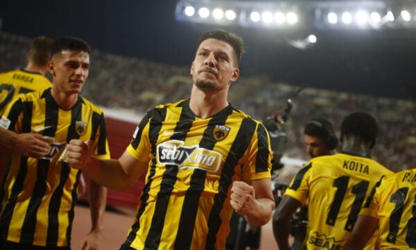 Λέφσκι Σόφιας – ΑΕΚ live για τα πλέι οφ του Champions League