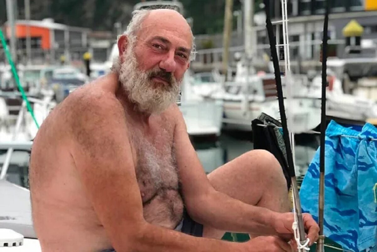 Η σύζυγος του Ισπανού επιχειρηματία που χάθηκε στο Ιόνιο κατηγορεί τον εαυτό της: Δεν επιστρέφω μέχρι να βρεθεί