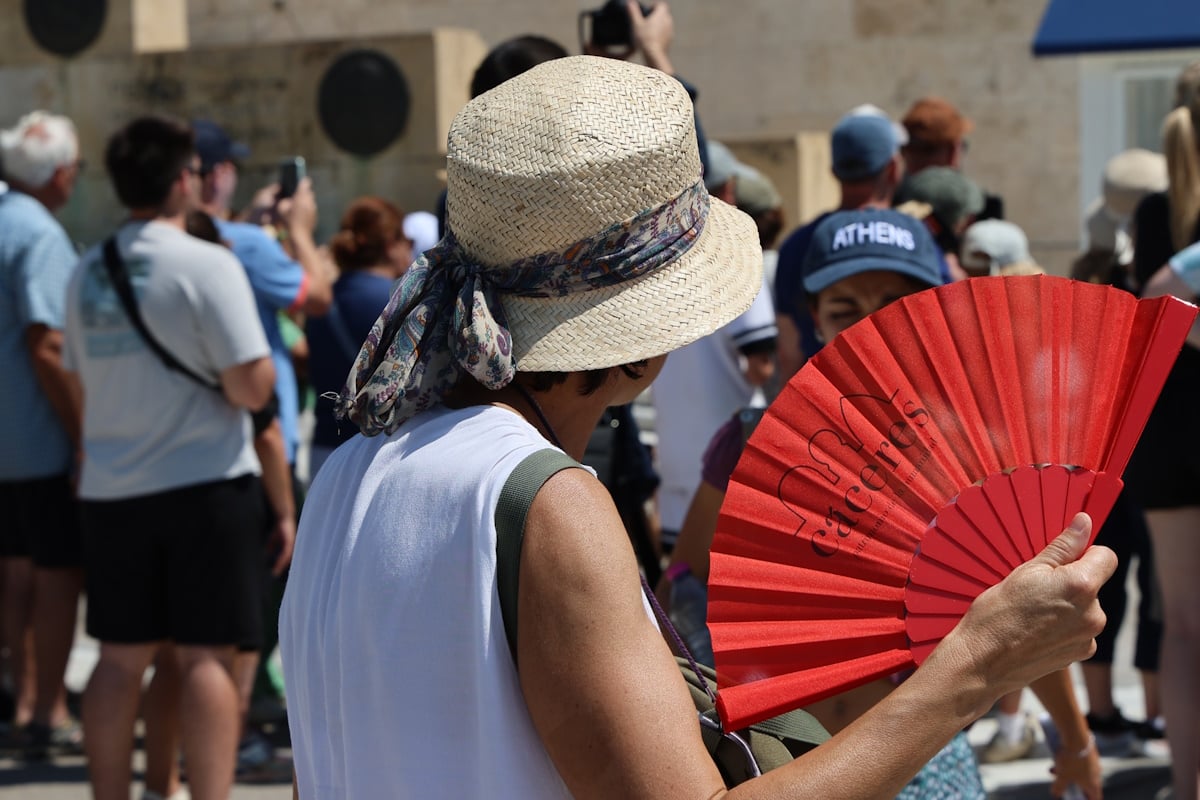 Καιρός: Ενισχύονται τα μελτέμια στο Αιγαίο, στους 39 βαθμούς η θερμοκρασία – Κυριαρχεί το τρίπτυχο Hot, Dry, Windy