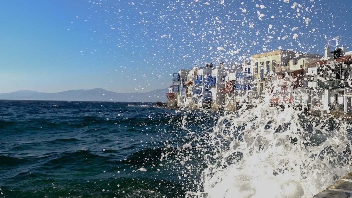 Καιρός: Ισχυροί άνεμοι στη χώρα – Σε red code για πυρκαγιές 7 περιοχές 1 Καιρός: Ισχυροί άνεμοι στη χώρα – Σε red code για πυρκαγιές 7 περιοχές