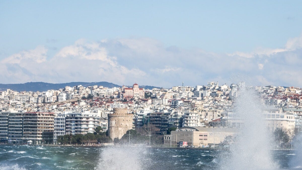 Καιρός σήμερα: Άνεμοι 8 μποφόρ στην Αττική, καταιγίδες σε Ήπειρο, Μακεδονία, έως 37 βαθμούς στη χώρα 1 Καιρός σήμερα: Άνεμοι 8 μποφόρ στην Αττική, καταιγίδες σε Ήπειρο, Μακεδονία, έως 37 βαθμούς στη χώρα