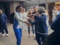 Η υποδοχή στον Εμμανουήλ Καραλή μετά το ασημένιο μετάλλιο στο ευρωπαϊκό και το «πάμε να τα πιούμε»