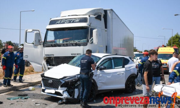 Τροχαίο στη σήραγγα του Ακτίου: «Ήταν ένα τραγικό λάθος του οδηγού της νταλίκας», λέει ο δήμαρχος Πρέβεζας