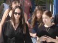 Κηδεία Κόκοτα: Συντετριμμένη στην κηδεία η αδελφή του, Μαριάννα – Έφτασε ντυμένη στα μαύρα (Φωτογραφίες)