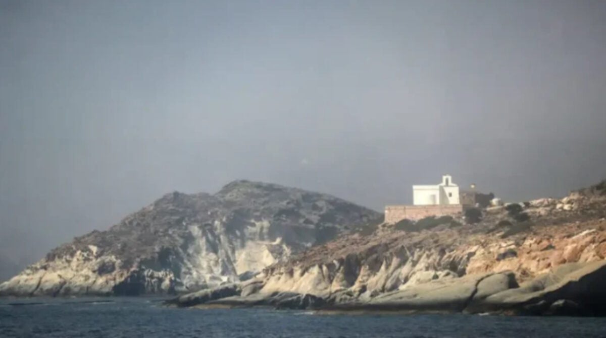 Το sea smoke έφτασε και στο Ηράκλειο: Τι είναι το φαινόμενο που δημιουργεί απόκοσμες εικόνες 9 Το φαινόμενο sea smoke και στην Κίμωλο
