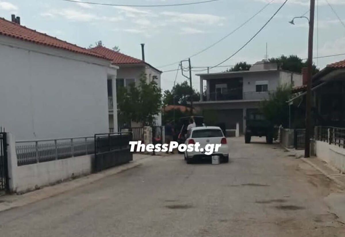 Γυναικοκτονία στη Ροδόπη: Ανήμερα των γενεθλίων της ανήλικης κόρης τους ο 53χρονος σκότωσε τη σύζυγό του – Τη μαχαίρωσε στον λαιμό