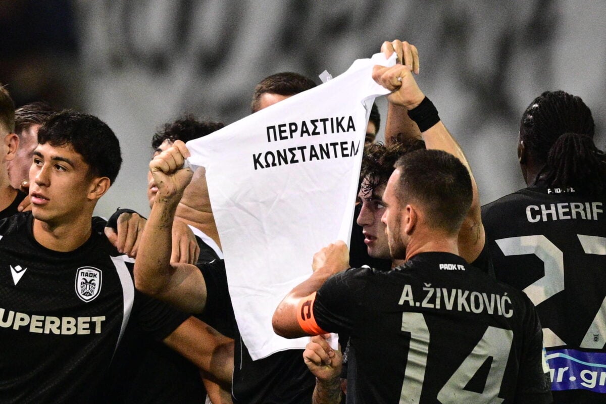Οι παίκτες του ΠΑΟΚ αφιέρωσαν στον Γιάννη Κωνσταντέλια το γκολ του Δημήτρη Πέλκα στο Περιστέρι