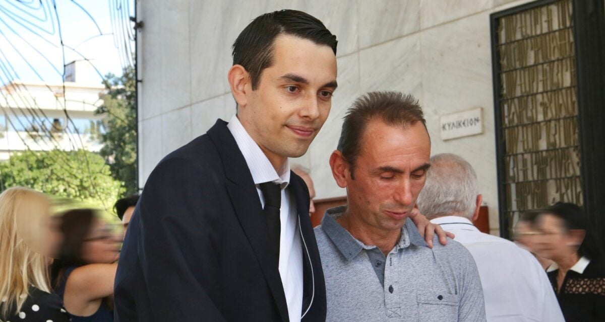 Λένα Σαμαρά: Μνημόσυνο για τον έναν χρόνο από τον θάνατο της κόρης του Αντώνη Σαμαρά 14 Λένα Σαμαρά: Μνημόσυνο για τον έναν χρόνο από τον θάνατο της κόρης του Αντώνη Σαμαρά