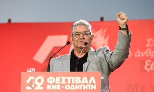 Κουτσούμπας στο TikTok: Το πραγματικό δίλημμα είναι «οι ζωές μας ή τα κέρδη τους»