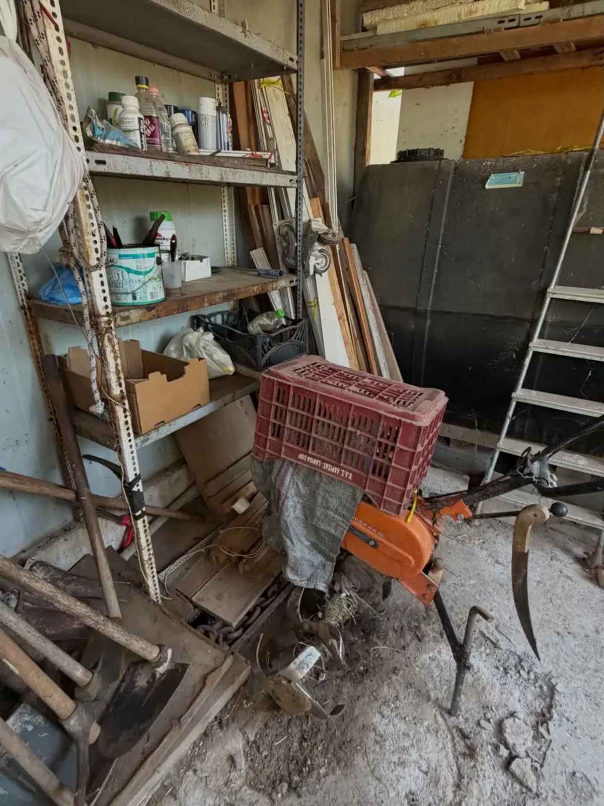 Φάνης Λαμπρόπουλος: Άφησε την Αθήνα και γύρισε στο Αίγιο – Οι φωτογραφίες από το σπίτι του στο χωριό του 24 Σπίτι Φάνη Λαμπρόπουλου