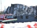 Λάρισα: Σε ύφεση η πυρκαγιά στο εργοστάσιο πλαστικών – Ισχυρές δυνάμεις για την πλήρη κατάσβεση