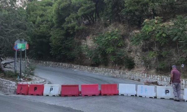 Ακραίος κίνδυνος για φωτιά σήμερα στην Αττική: Drone με θερμικές κάμερες «χτενίζουν» την πρωτεύουσα – Έκλεισαν Λυκαβηττός και λόφοι