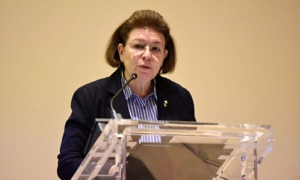 Λίνα Μενδώνη για Νίκο Καλογερόπουλο: Ηθοποιός μεγάλου διαμετρήματος, υπηρέτησε την Τέχνη με αφοσίωση, ήθος και ανιδιοτέλεια
