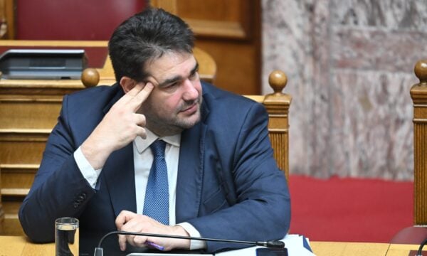 Λιβάνιος: Δεν αλλάζει ο εκλογικός νόμος – Στις 20.000 οι προσλήψεις στο Δημόσιο το 2027