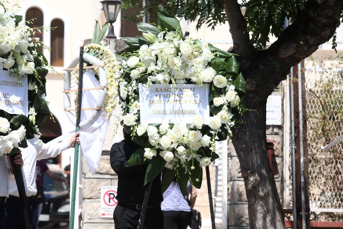 Λορέντζο Καριέρε: 40 μέρες από τον θάνατό του – Η ανάρτηση του Γιώργου Ελεύθερα (Φωτογραφία) 40 Κηδεία Καριέρε