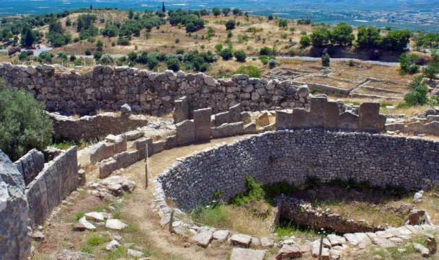 Σαντορίνη: ο 15χρονος που μπορεί να ανατρέψει ολόκληρη την ιστορία