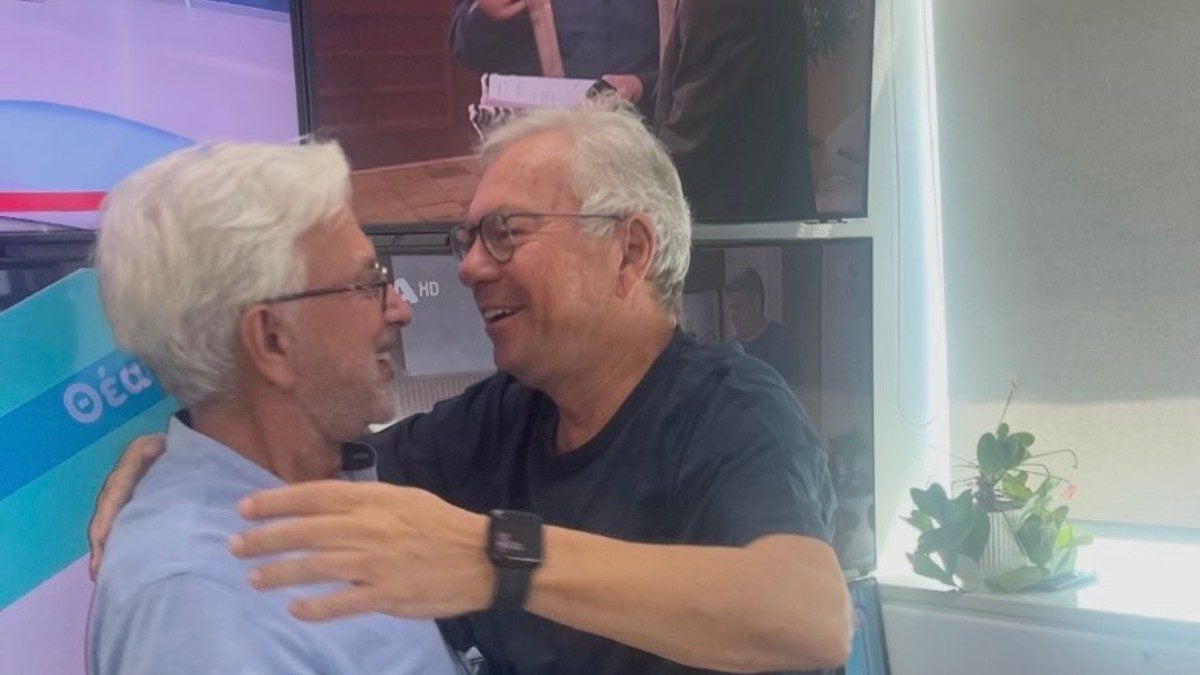 Βερύκιος: Ανακοίνωσε τη συνεργασία του με το Mega, φωτογραφίες αγκαλιά με τον Μαλέλη και το μήνυμά του