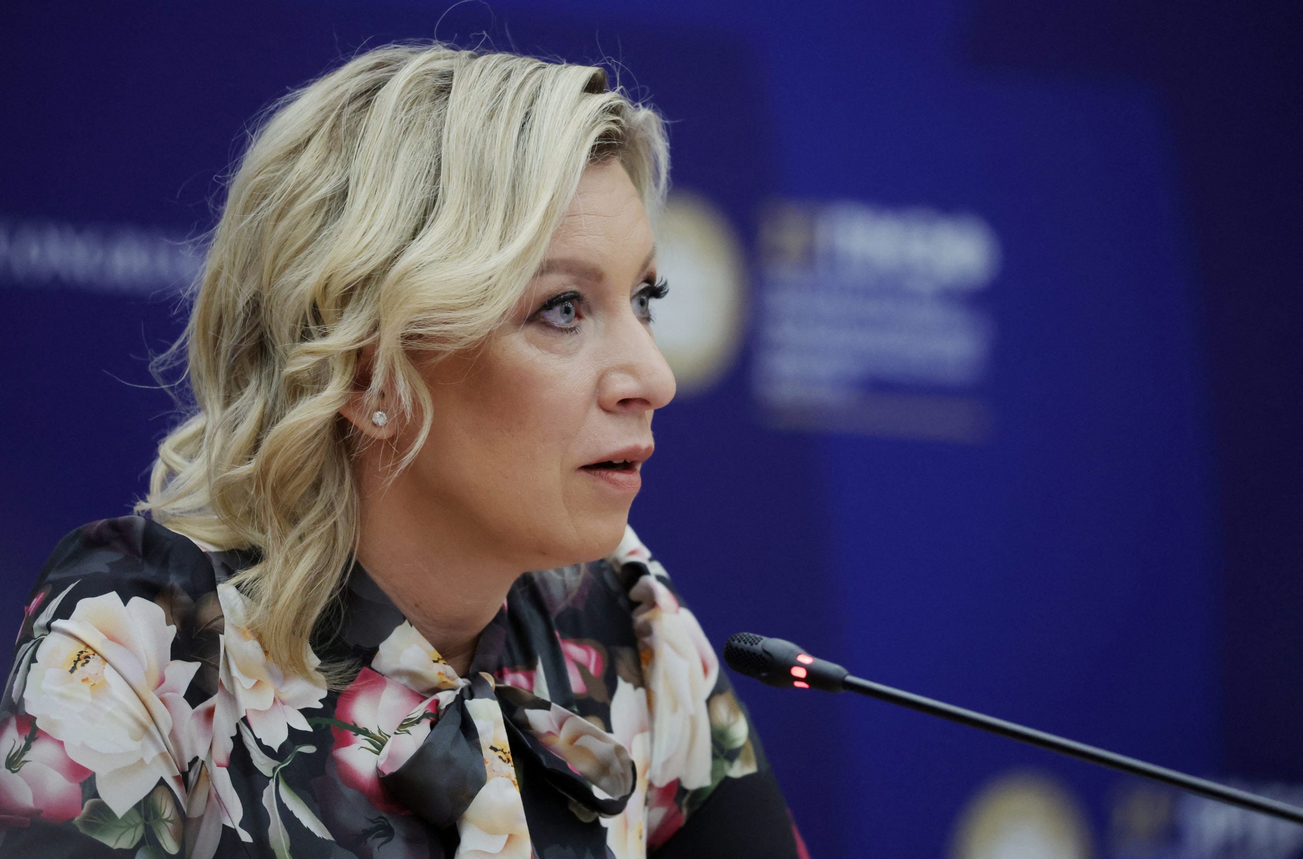 Ρωσικές απειλές κατά Βρετανίας και Γαλλίας: «Παίζετε με τη φωτιά», προειδοποιεί Ζαχάροβα