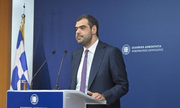 Μαρινάκης: Το ΠΑΣΟΚ επαναφέρει το κίνημα «δεν πληρώνω» – Η πρότασή του για τα κόκκινα δάνεια δεν εφαρμόζεται ούτε στην Κύπρο