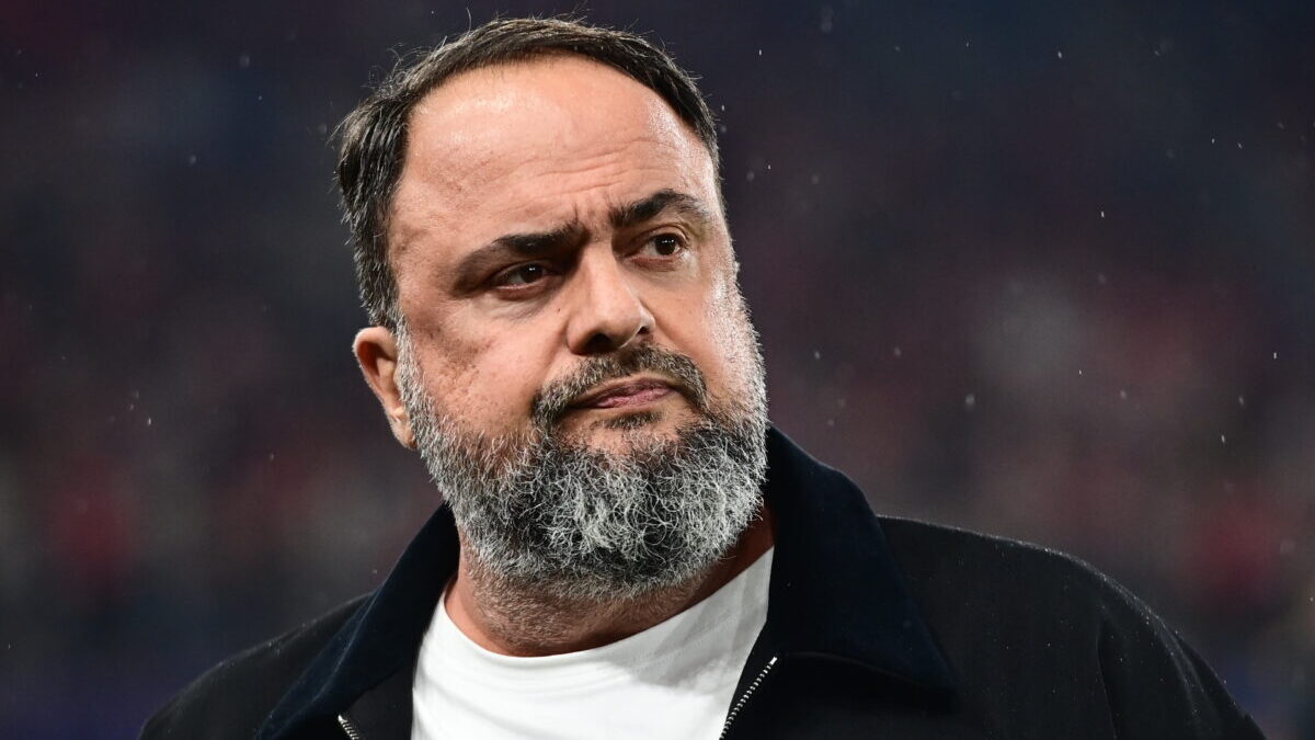 Ο Βαγγέλης Μαρινάκης στο Μονακό για την κλήρωση του Ολυμπιακού στη League Phase του Europa League 1 Ο Βαγγέλης Μαρινάκης στο Μονακό για την κλήρωση του Ολυμπιακού στη League Phase του Europa League