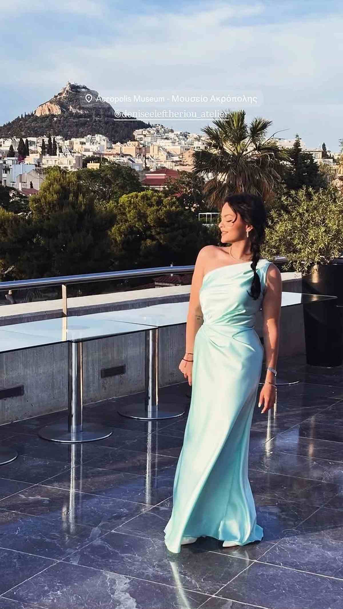Μιμή και Μαριτίνα Ντενίση στον Θεολόγο: Τα μαγιό που έκλεψαν τις εντυπώσεις 9 Μαριτίνα Ντενίση