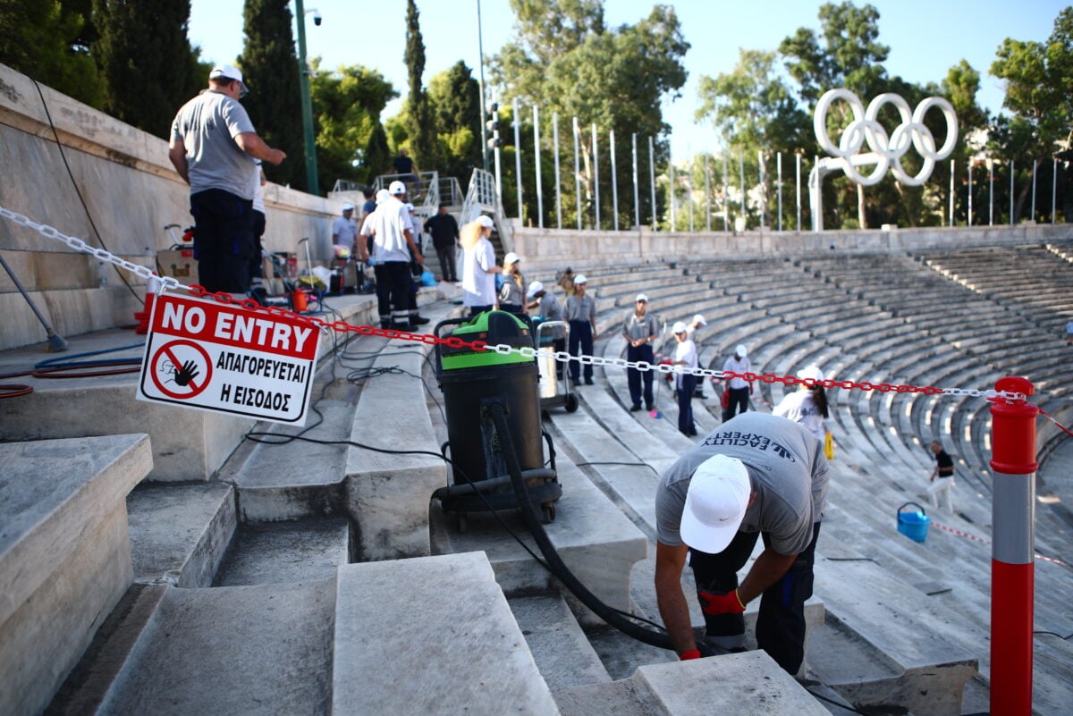 Παναθηναϊκό Στάδιο: Άρχισαν οι εργασίες καθαρισμού των μαρμάρων