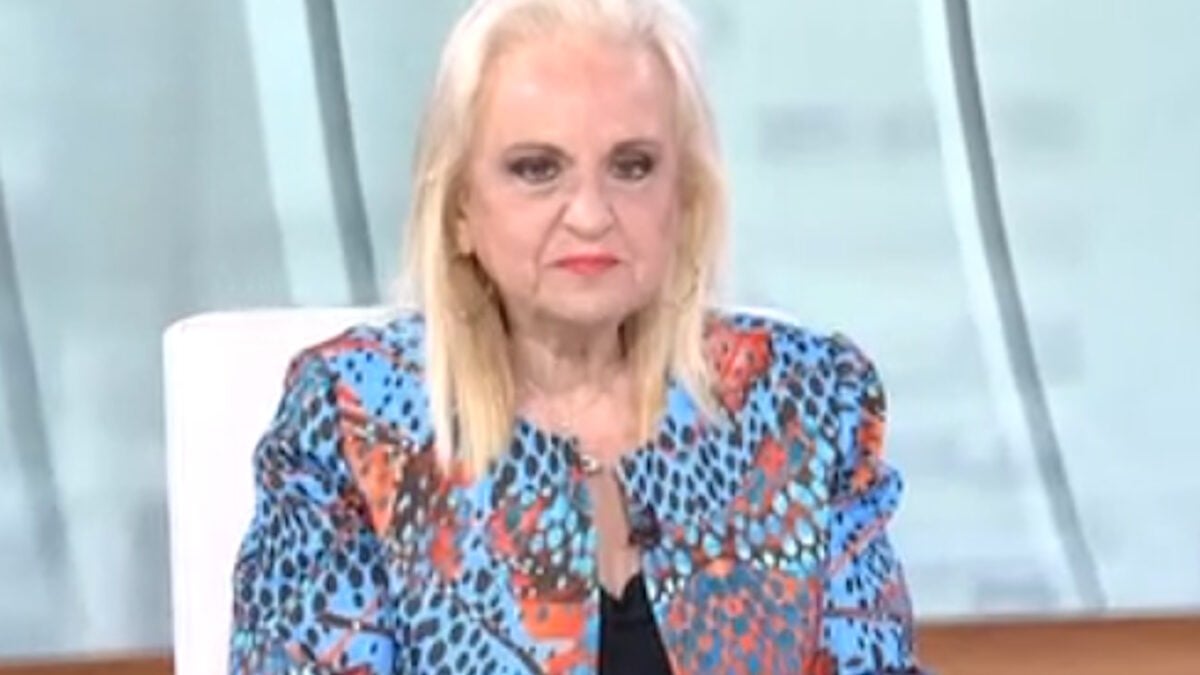 Ματίνα Παγώνη για πυρκαγιές: κλειστά παράθυρα και μάσκες υψηλής προστασίας 1 Ματίνα Παγώνη για πυρκαγιές: κλειστά παράθυρα και μάσκες υψηλής προστασίας