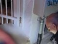Θεσσαλονίκη: Ελεύθερη η 25χρονη που μαχαιρώθηκε από 31χρονο – «Μου επιτέθηκε με δύο μαχαίρια» είπε στην απολογία της