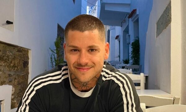 Mike: Η πρώτη εικόνα μετά το τροχαίο – Πώς είναι η κατάστασή του