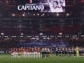 Ενός λεπτού σιγή για τον Φράνκο Μπαρέζι στο Μίλαν – Ίντερ, οι παίκτες των αιώνιων αντιπάλων στάθηκαν μπροστά από τη φανέλα με το Νο6