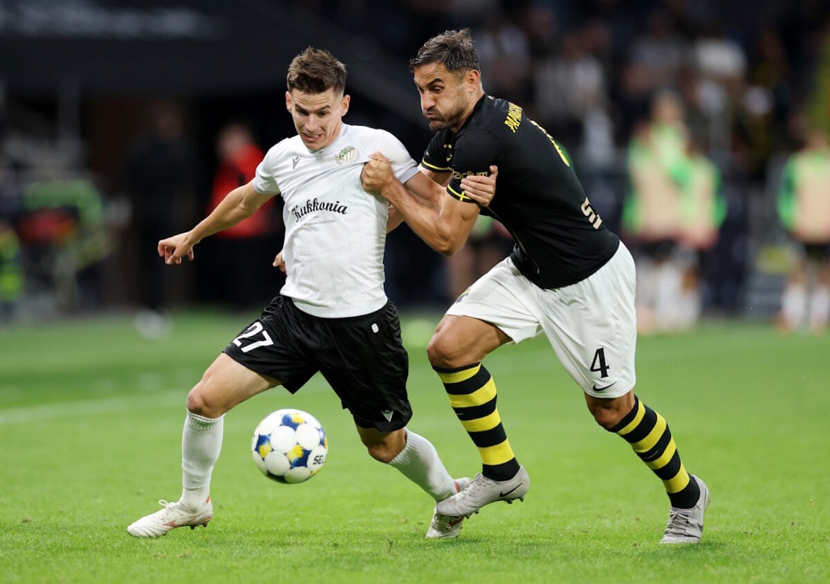 AEK: Ο Μίλαν Βιτάλις έμεινε εκτός αποστολής της Γκιόρ και κλείνει στην Ένωση