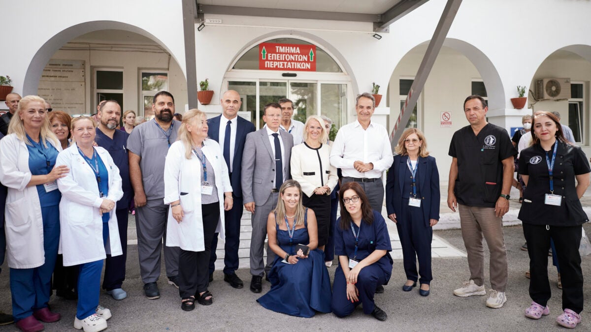 Μητσοτάκης από Πτολεμαΐδα: Η ΔΕΗ εξακολουθεί να είναι παρούσα στη Δυτική Μακεδονία, επενδύοντας στο μέλλον 1 Μητσοτάκης από Πτολεμαΐδα: Η ΔΕΗ εξακολουθεί να είναι παρούσα στη Δυτική Μακεδονία, επενδύοντας στο μέλλον