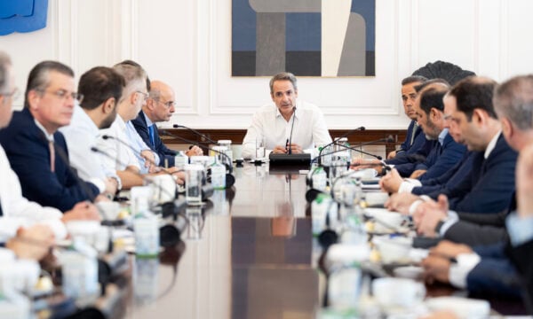 Φωτιά στη Δυτική Αττική: Όλα τα μέτρα ενίσχυσης των πυρόπληκτων – Τι αποφασίστηκε στη διυπουργική