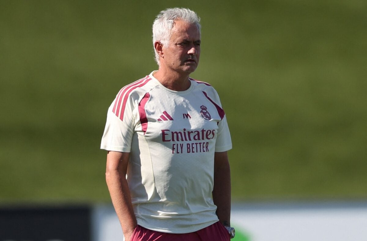 Ζοσέ Μουρίνιο: «Είχα υπογράψει στη Μάντσεστερ Γιουνάιτεντ για να διαδεχθώ τον Σερ Άλεξ Φέργκιουσον, αλλά επέλεξα την Τσέλσι»