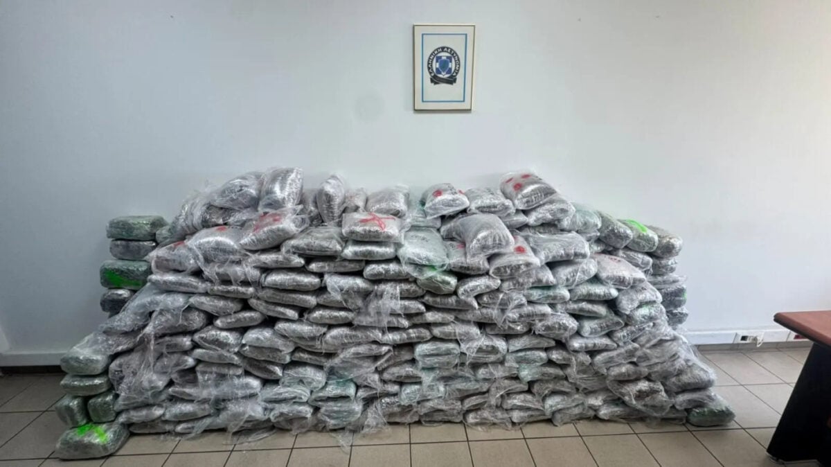 Βαλκανική μαφία: Έκρυβαν 324 κιλά κάνναβης σε ανακυκλώσιμα υλικά – Η διαδρομή από Αλβανία σε Τουρκία, μέσω Ελλάδας 8 Ναρκωτικά