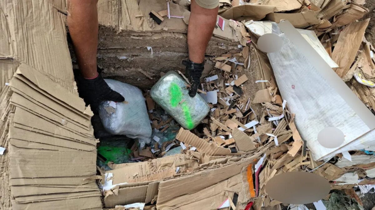 Βαλκανική μαφία: Έκρυβαν 324 κιλά κάνναβης σε ανακυκλώσιμα υλικά – Η διαδρομή από Αλβανία σε Τουρκία, μέσω Ελλάδας