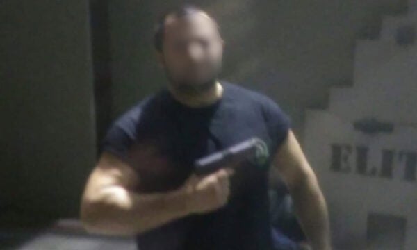 Νέα Σμύρνη: 48χρονος σκότωσε με περίστροφο τη σύντροφο και αυτοκτόνησε