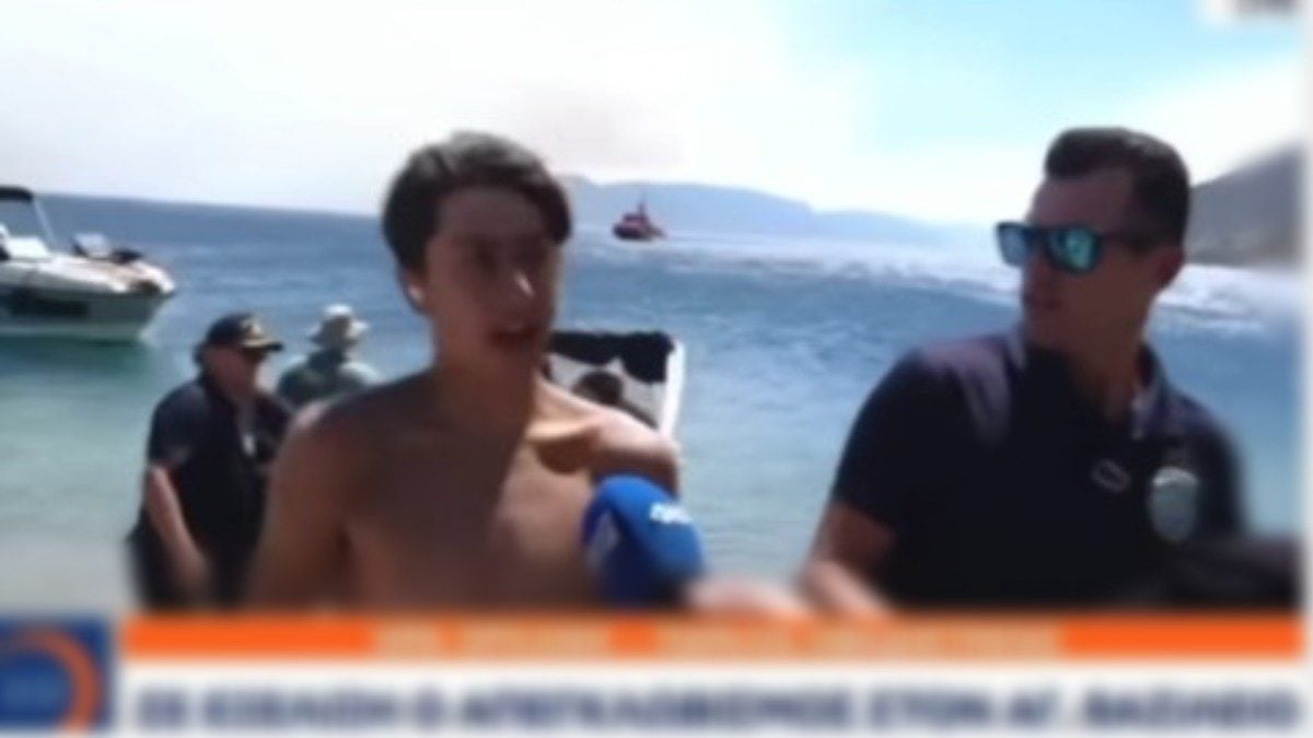 Νεαρός σε δημοσιογράφο την ώρα του απεγκλωβισμού από τη φωτιά: «Τι στον π… θέλεις ρε μαλ@κα;» (Βίντεο)