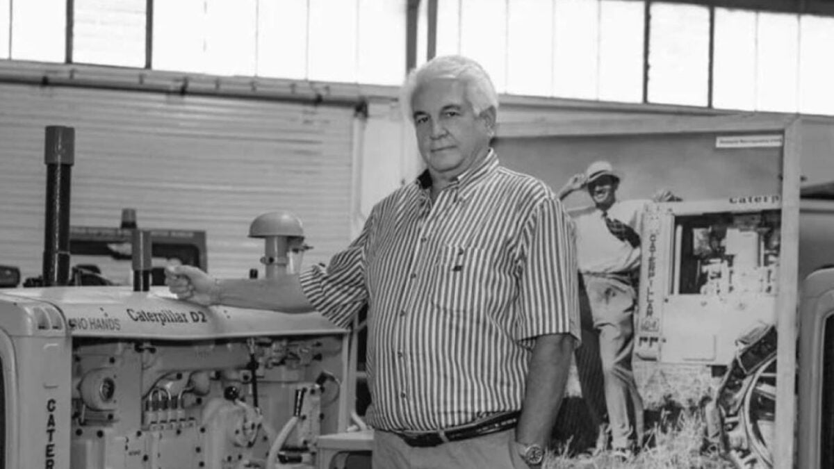 Κύπρος: Το χρονικό της τραγωδίας με θύμα τον επιχειρηματία Ντίμη Μαυρόπουλο – Βίντεο από το σκάφος του που διαλύθηκε στα βράχια 4 Κύπρος: Το χρονικό της τραγωδίας με θύμα τον επιχειρηματία Ντίμη Μαυρόπουλο – Βίντεο από το σκάφος του που διαλύθηκε στα βράχια
