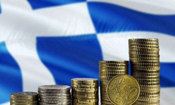 Αρχίζει ο δεύτερος γύρος αξιολογήσεων της οικονομίας για το 2026: Στο επίκεντρο η πτωτική πορεία του χρέους