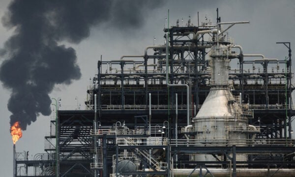 Brent πάνω από τα 88 δολάρια: Νέος κίνδυνος για την αγορά η κλιμάκωση του πολέμου στην Ουκρανία