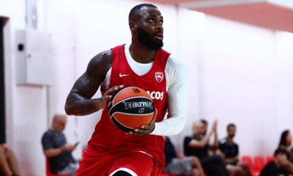 Ολυμπιακός – Προμηθέας 77-63: Φιλική νίκη με Πάπας και Ντάνστον