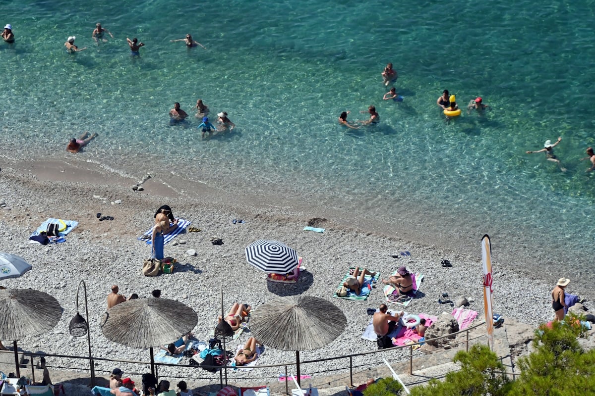Καιρός: 40άρια σε Αττική, Σέρρες, Άρτα, Κρήτη την Κυριακή – Ισχυρά μελτέμια από τη Δευτέρα 6 Καιρός: 40άρια σε Αττική, Σέρρες, Άρτα, Κρήτη την Κυριακή – Ισχυρά μελτέμια από τη Δευτέρα